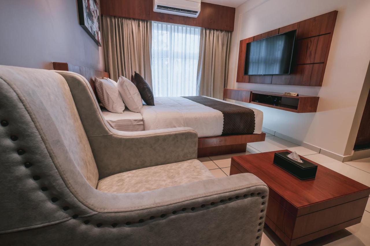 Fortview Suites Касарагод Экстерьер фото