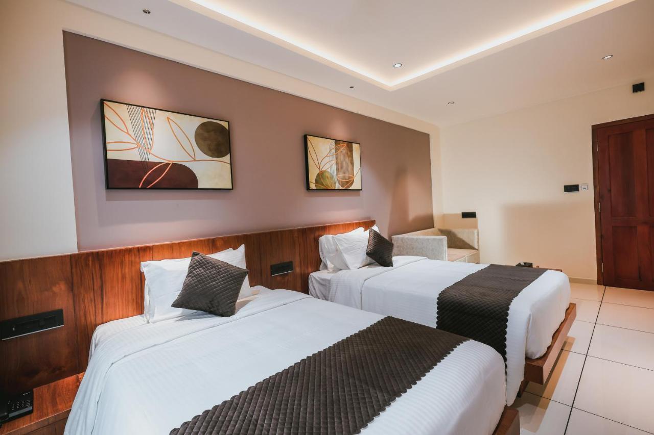 Fortview Suites Касарагод Экстерьер фото