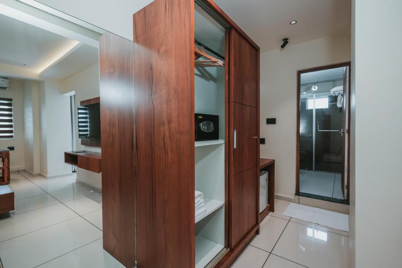 Fortview Suites Касарагод Экстерьер фото
