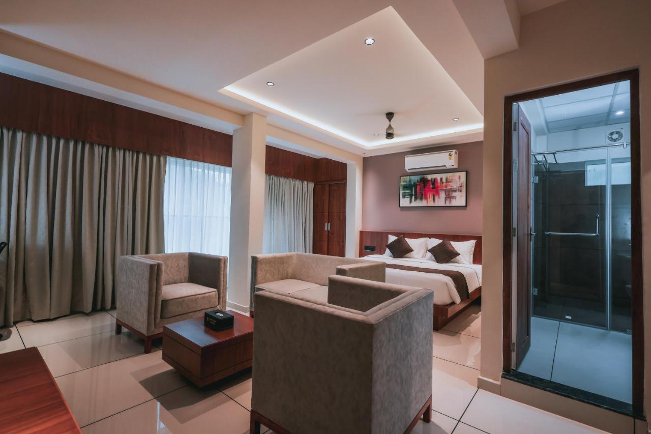 Fortview Suites Касарагод Экстерьер фото