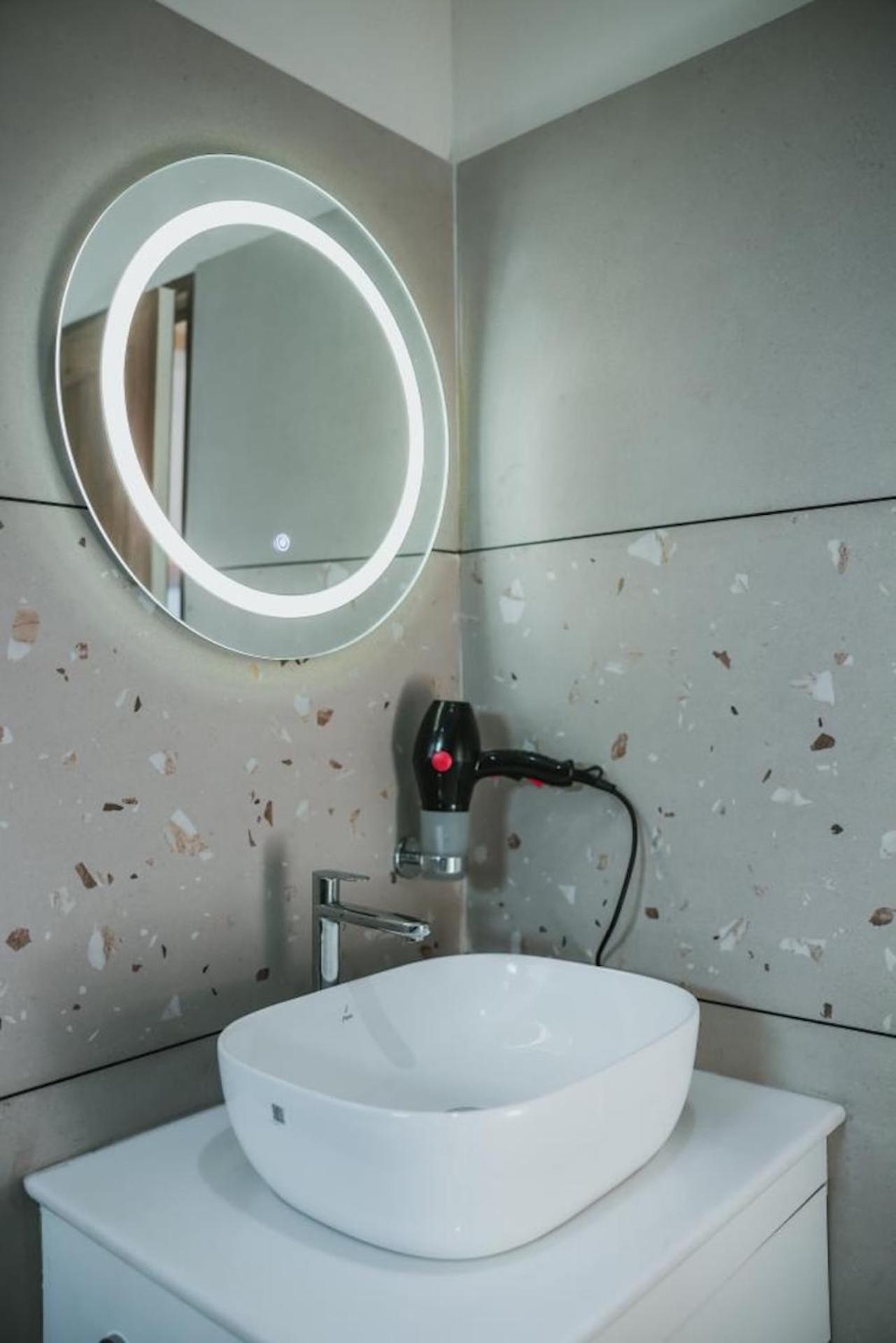 Fortview Suites Касарагод Экстерьер фото
